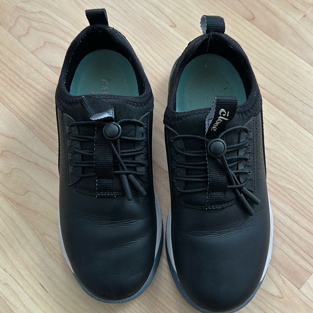Women’s Clove Shoes (Classic Core)